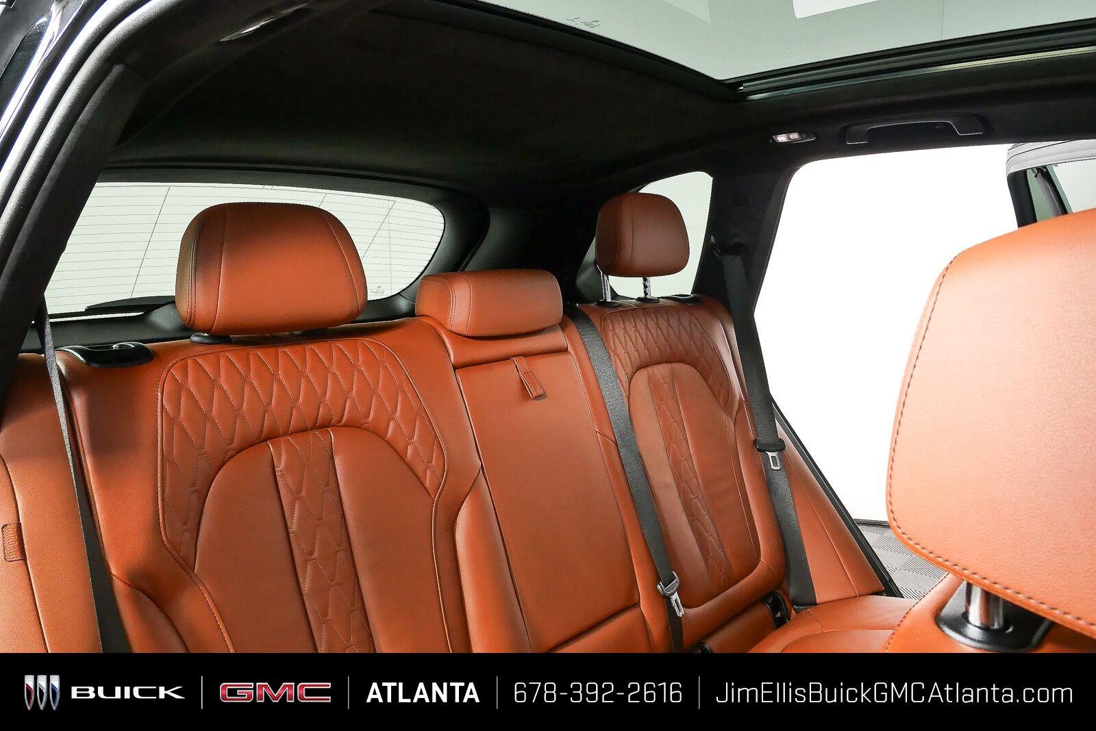 Used 2024 Black Sapphire Metallic BMW xDrive40i image 22