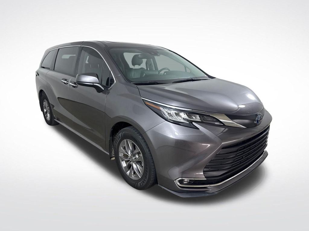 2023 Toyota Sienna