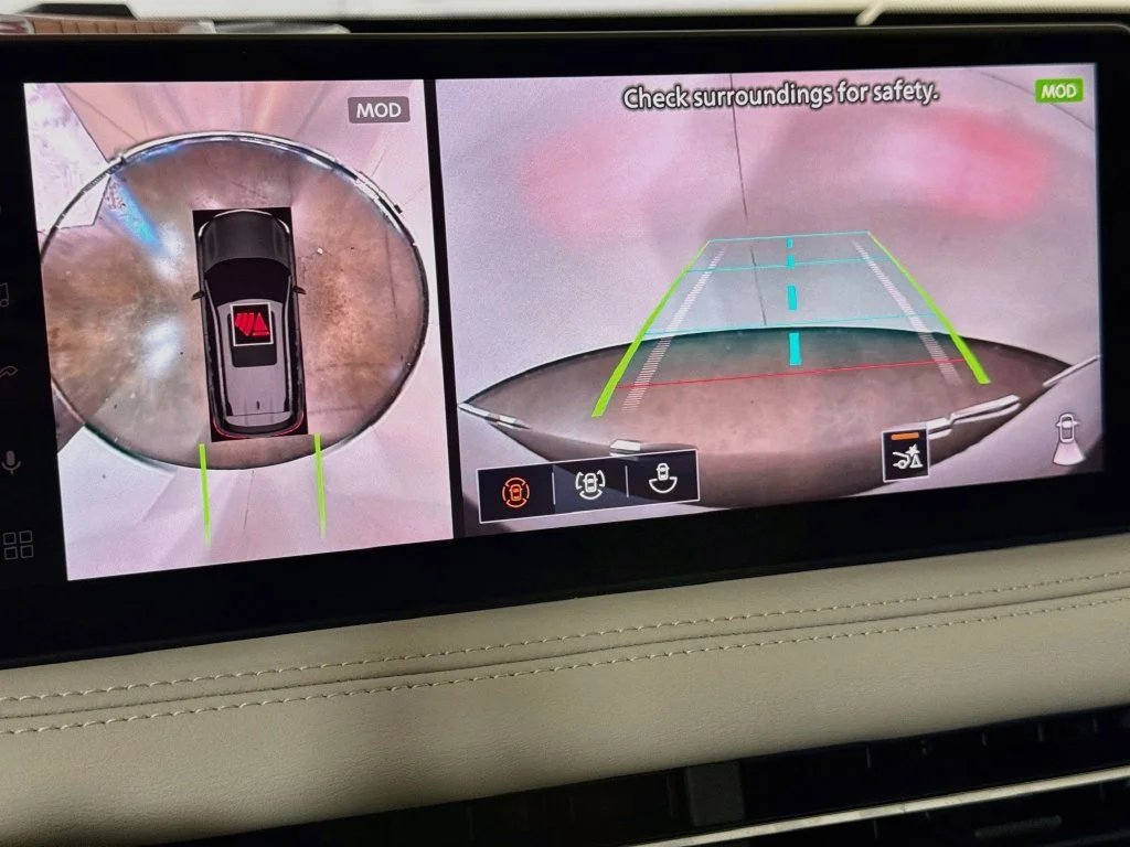 Certified Used 2027 Black INFINITI LUXE image 19