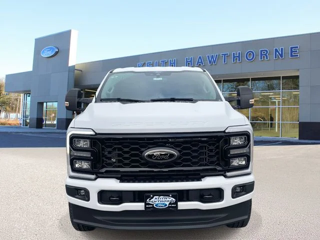 New 2026 Oxford White Ford F-250® XLT image 2