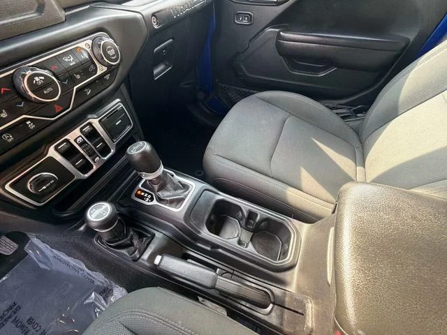 Used 2018 Blue Jeep Unlimited Sport S image 24