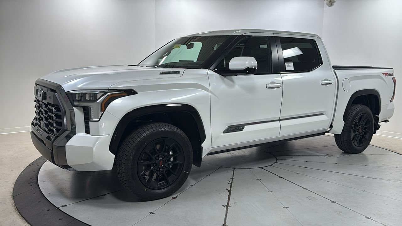 2026 Toyota Tundra i-FORCE MAX Tundra Platinum