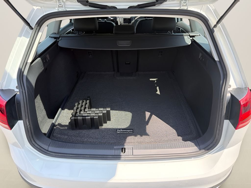 Used 2017 White Volkswagen TSI S image 22