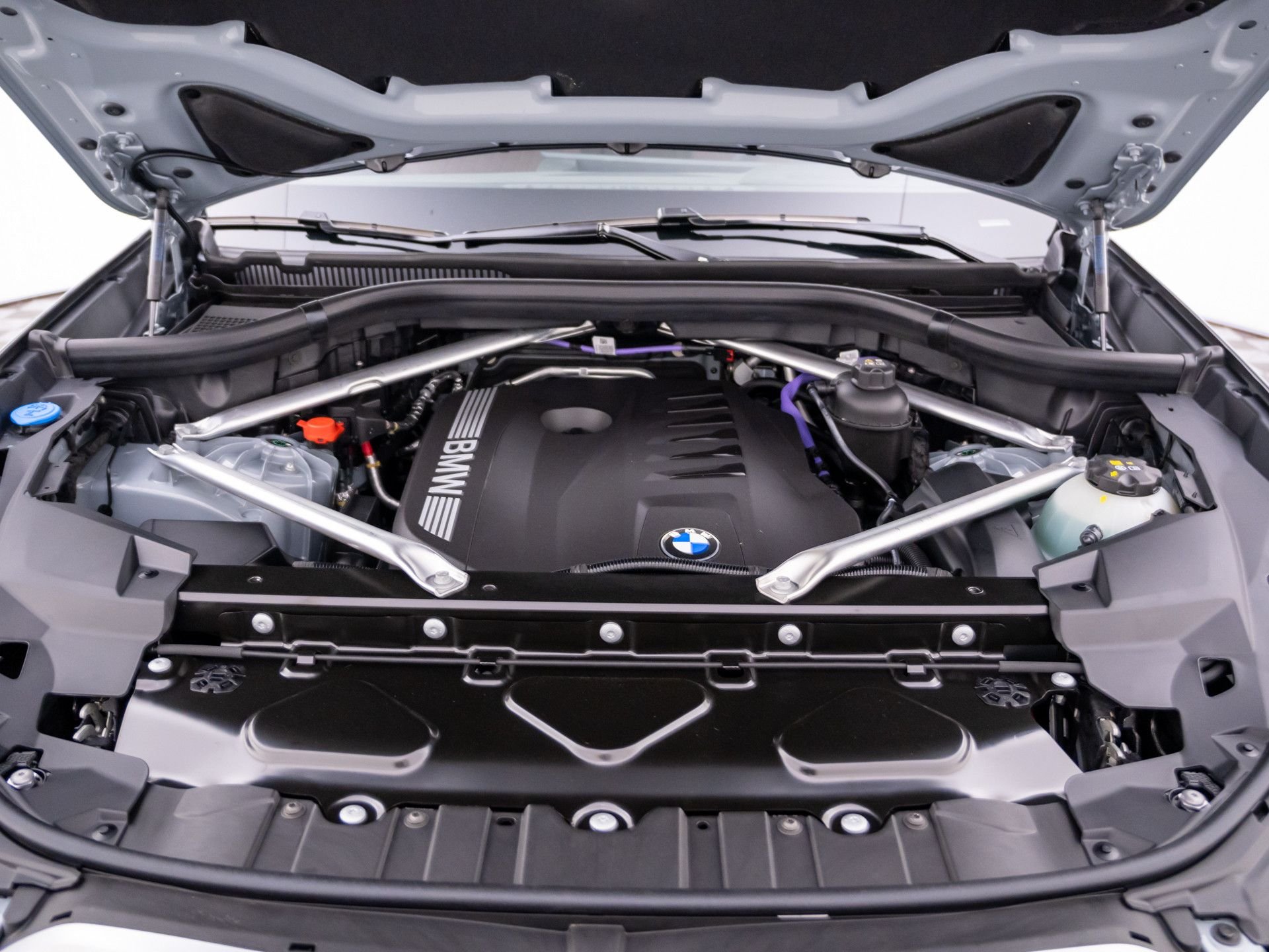New 2026 Brooklyn Grey Metallic BMW xDrive40i image 26