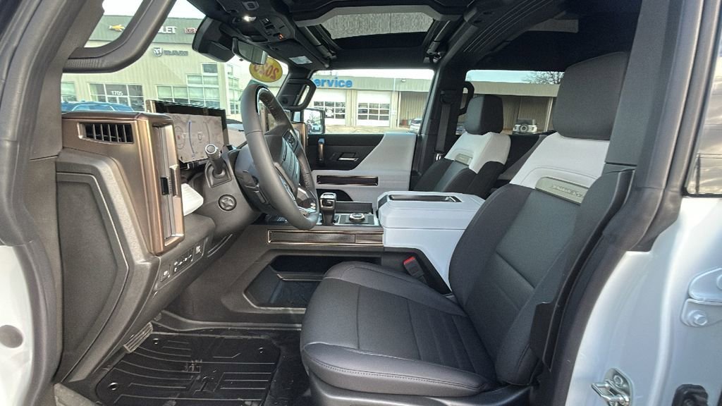 New 2025 Interstellar White GMC 2X image 19