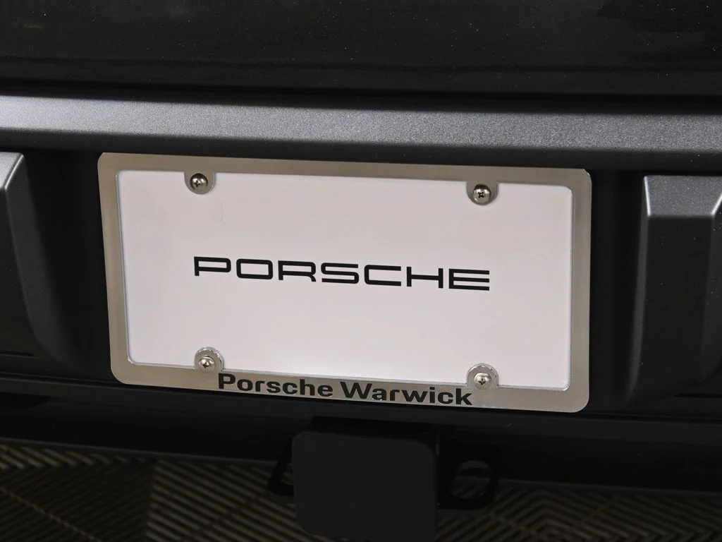 2026 Porsche Macan Base - Photo 14