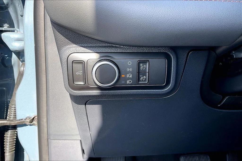 New 2026 Vapor Blue Metallic Ford Active image 37