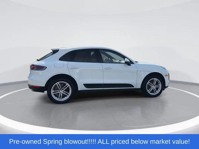 Used 2019 White Porsche SUV image 8
