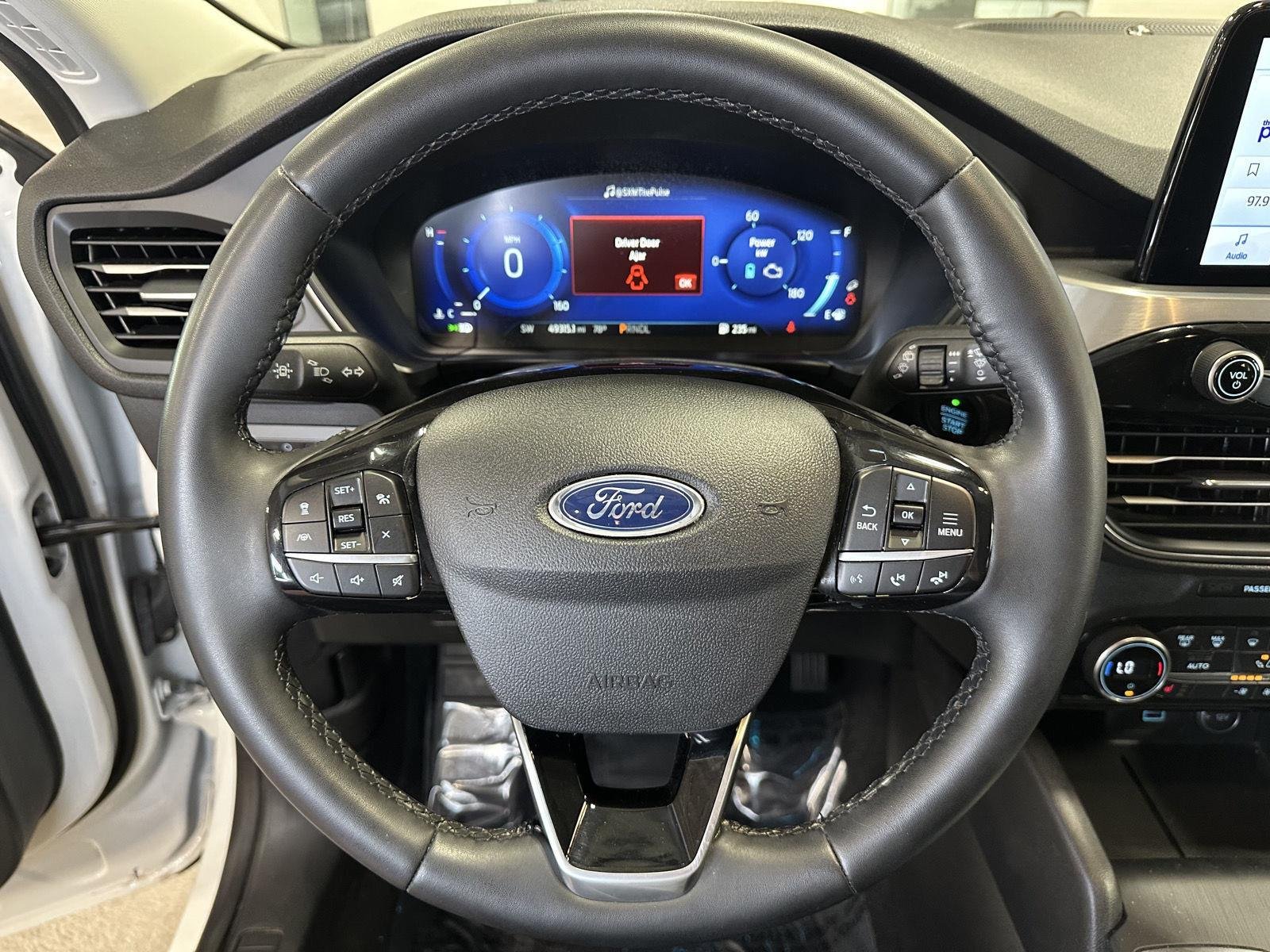 Used 2021 Star White Metallic Tri-Coat Ford Titanium Hybrid image 27