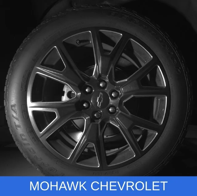 Certified Used 2023 BLACK Chevrolet High Country image 30
