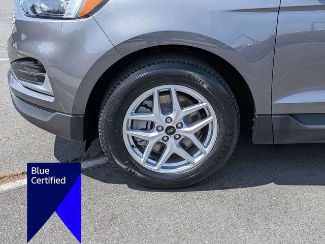 Used 2024 Gray Ford SEL image 10