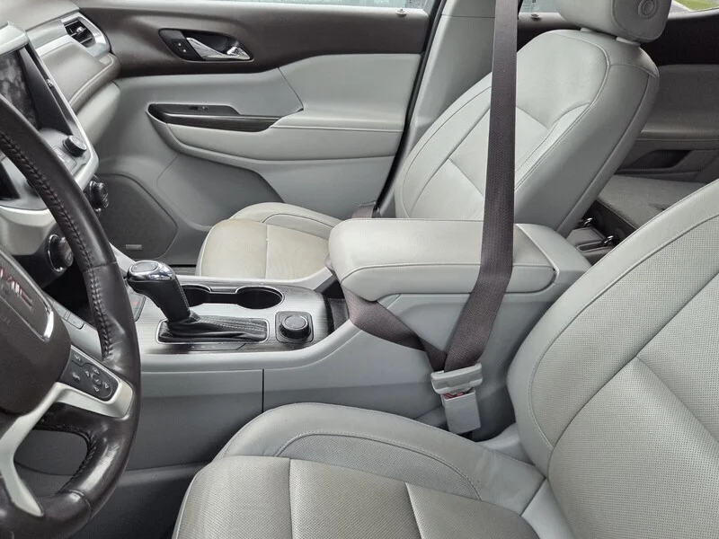 Used 2018 Iridium Metallic GMC SLT-1 image 9