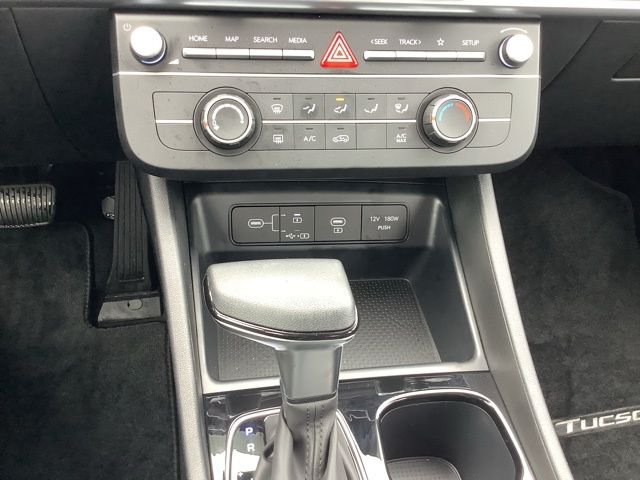 Certified Used 2026 Phantom Black Hyundai SE image 32
