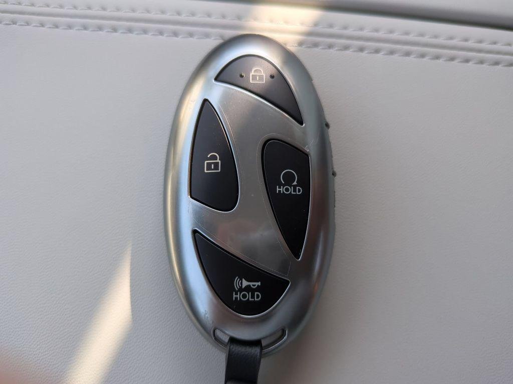 New 2026 White Hyundai Calligraphy FWD image 40