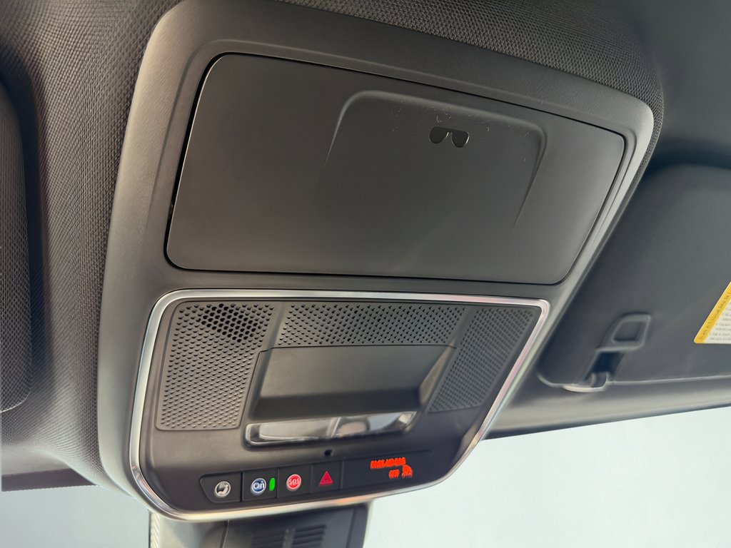 2027 Chevrolet Equinox RS - Photo 15