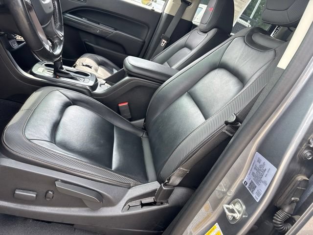Used 2021 Satin Steel Metallic GMC 4WD AT4 w/Leather image 15