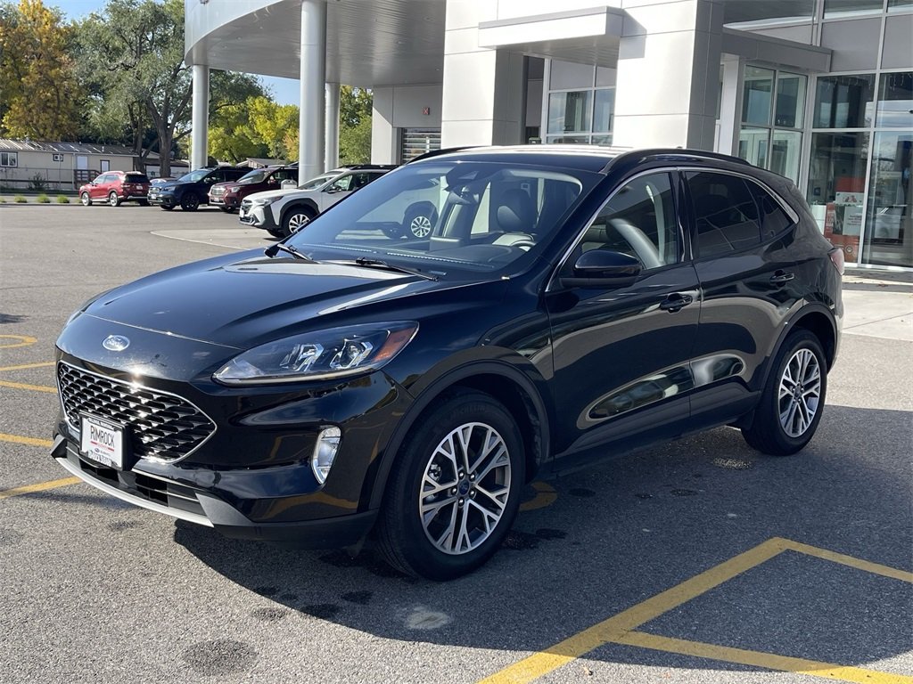 2022 Ford Escape SEL photo 3