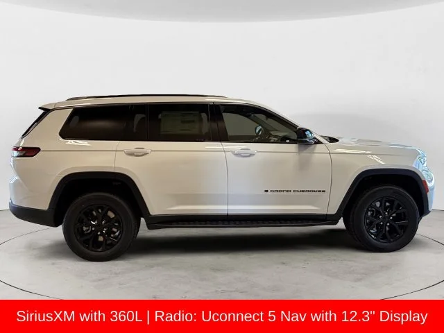 New 2026 White Jeep Altitude image 6