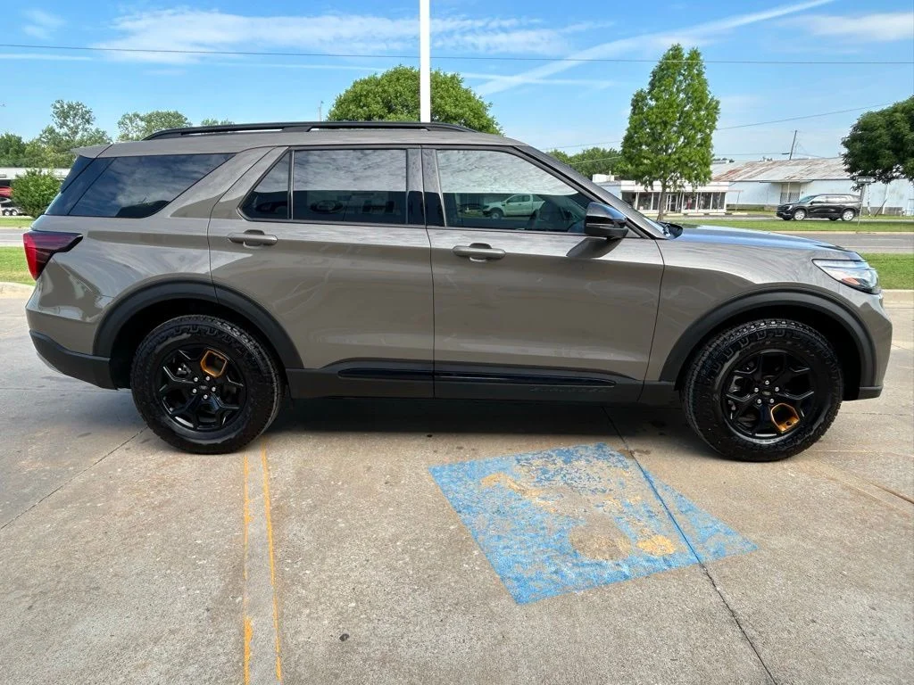 New 2026 Marsh Gray Ford Tremor image 5