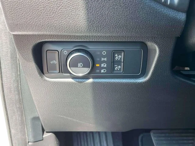 New 2026 Oxford White Ford XLT image 23