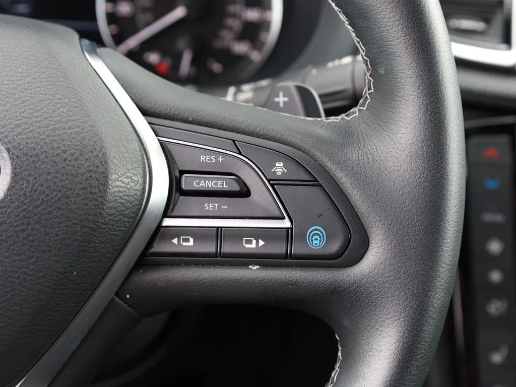 Certified Used 2025 Blue INFINITI SPORT image 39
