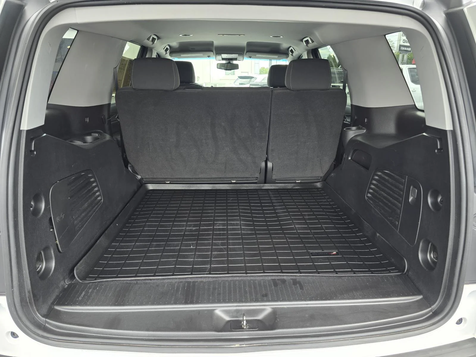 Used 2019 SUMMIT WHITE Chevrolet LS image 19