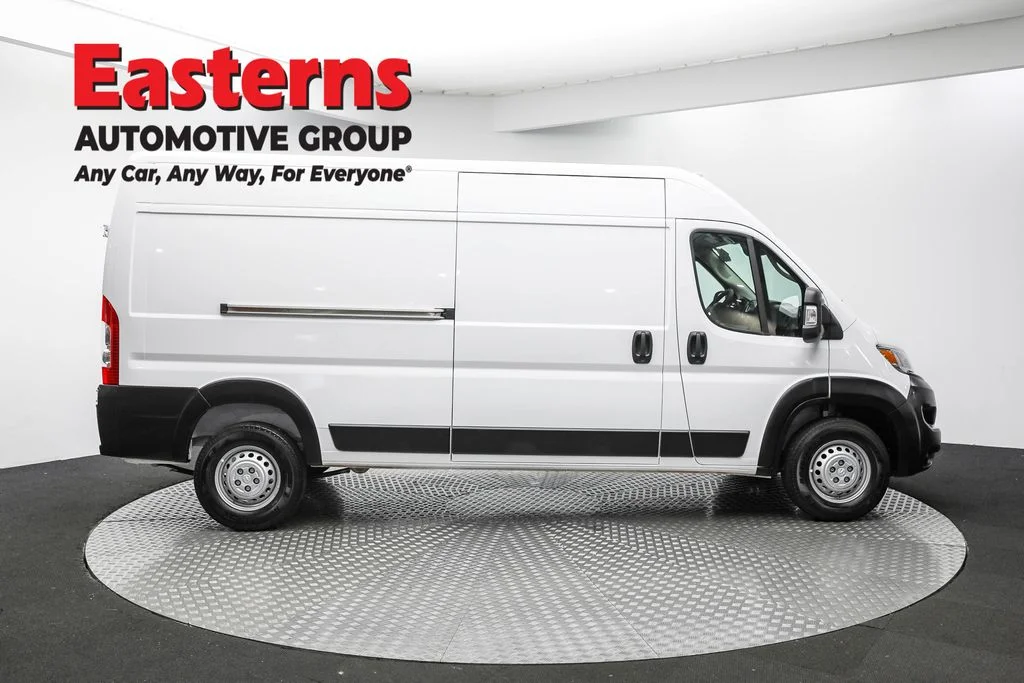 Used 2025 White Ram High Roof image 4