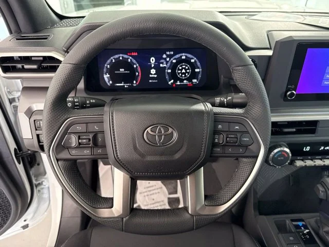 2026 Toyota Tacoma TRD Sport - Photo 22