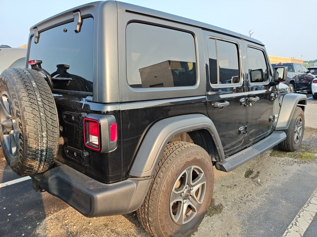 Used 2018 Black Jeep Unlimited Sport S image 7