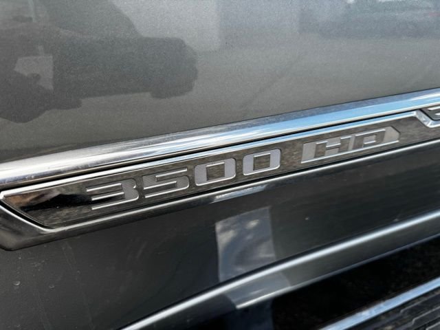 Used 2024 Slate Gray Metallic Chevrolet High Country image 14