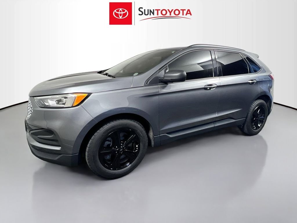 Used 2024 Gray Ford SE image 9