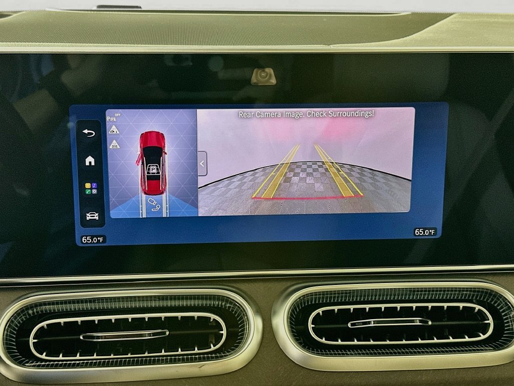 New 2027 MANUFAKTUR Patagonia Red Metallic Mercedes-Benz GLS 450 image 47