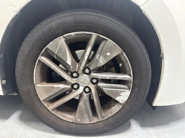 Used 2015 White Toyota LE ECO Plus image 4