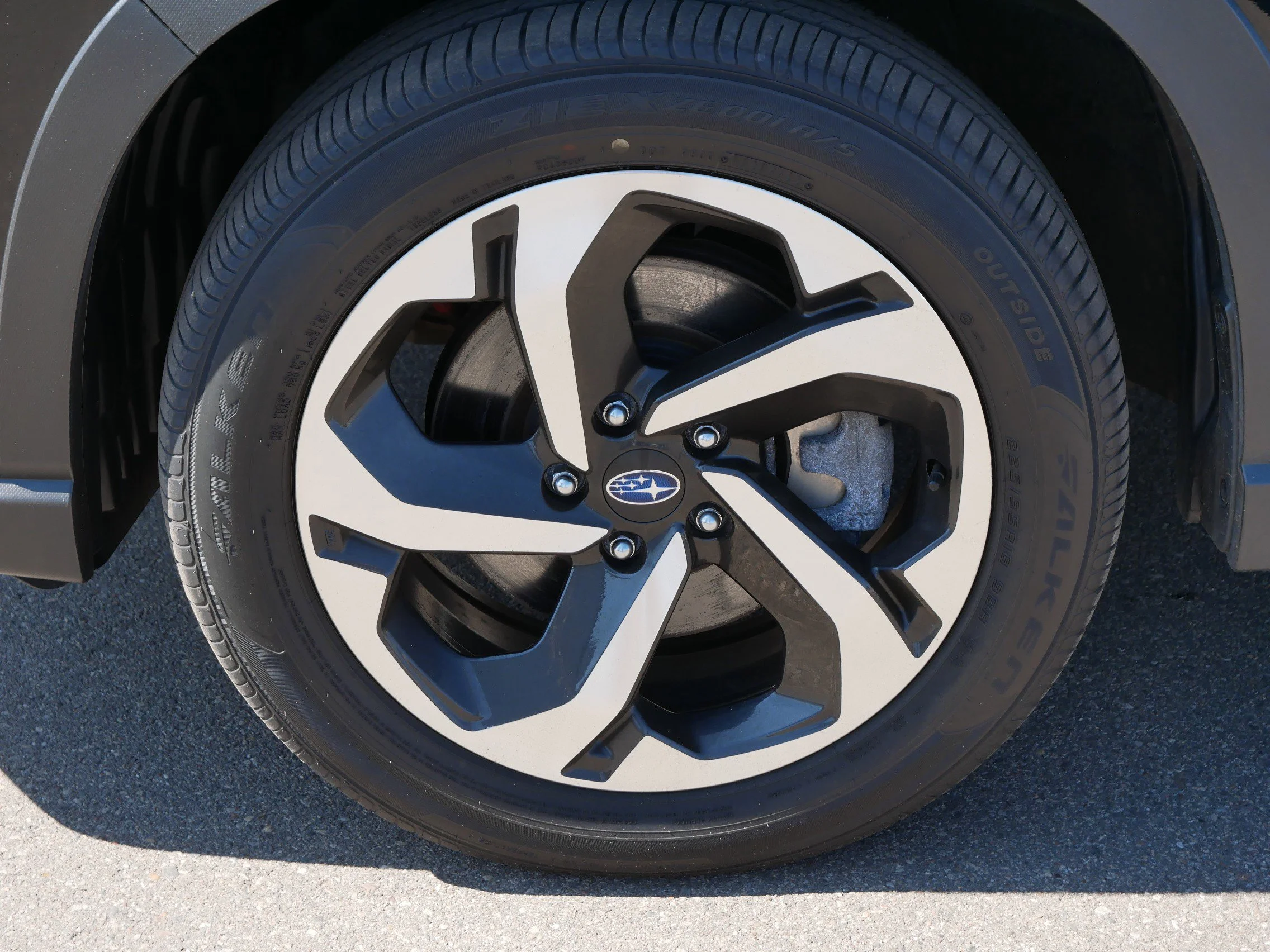 Used 2023 Crystal Black Silica Subaru Touring image 15