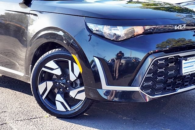 Used 2023 Black Kia GT-Line image 3