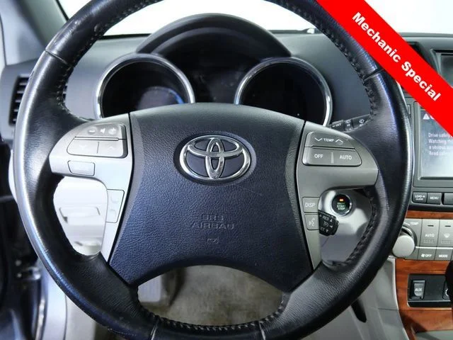 Used 2008 Gray Toyota Limited image 20