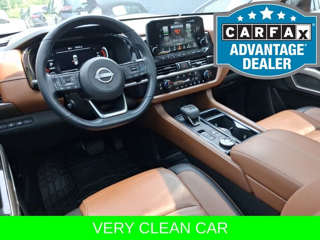 Used 2023 White Nissan Platinum image 14