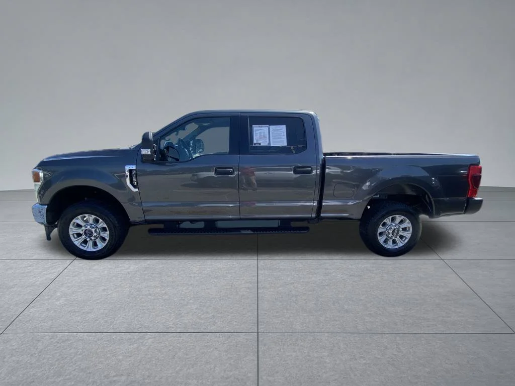 Used 2020 Gray Ford XLT image 3