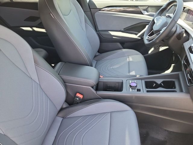 New 2026 White/off-white Volkswagen 2.0T SE R-Line Black image 17