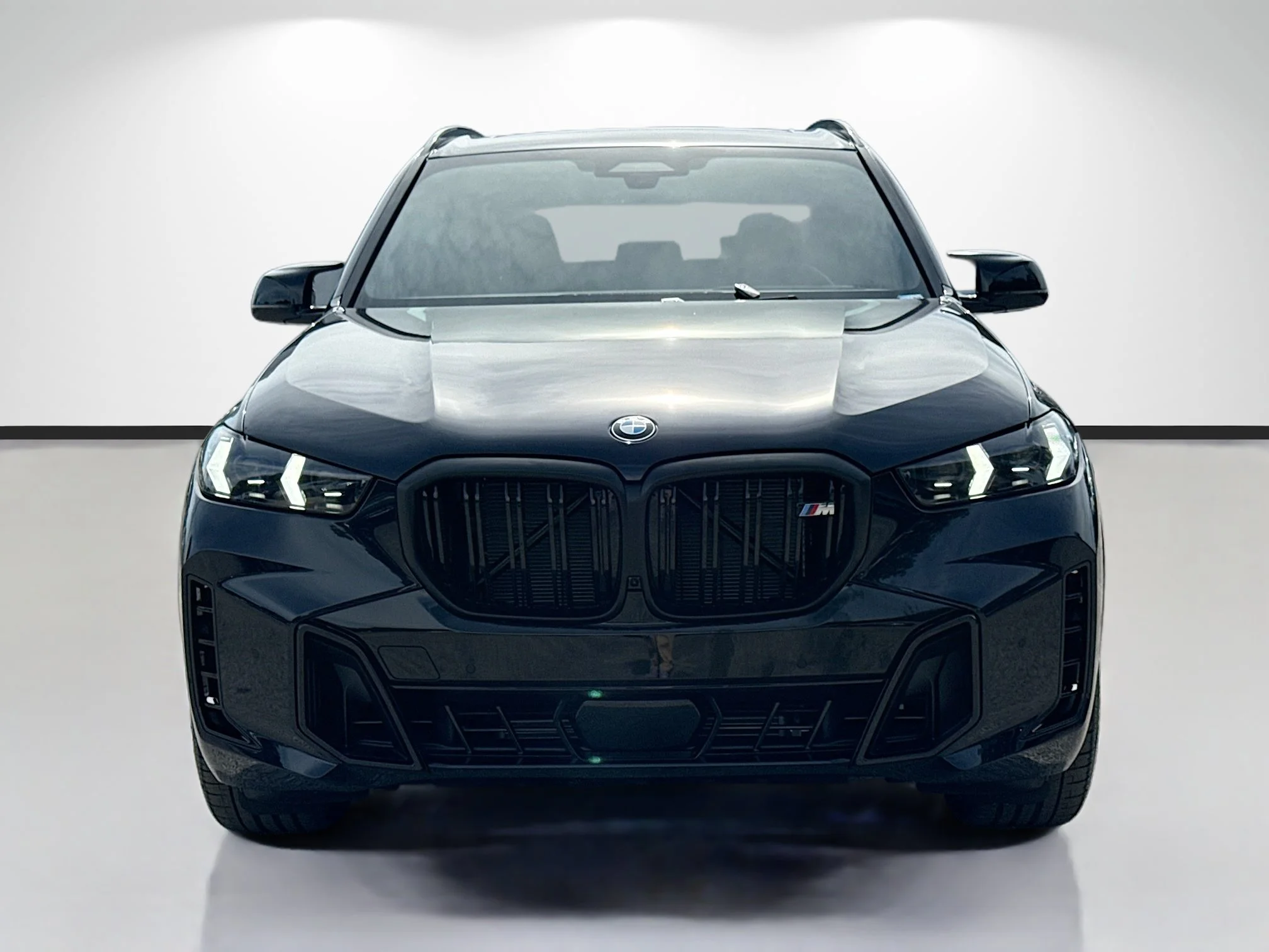 New 2026 Carbon Black Metallic BMW M60i image 8