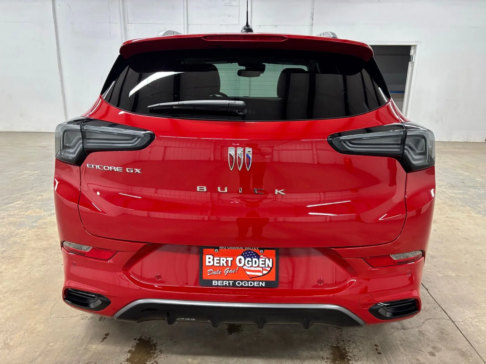 Used 2026 Red Buick Avenir image 6
