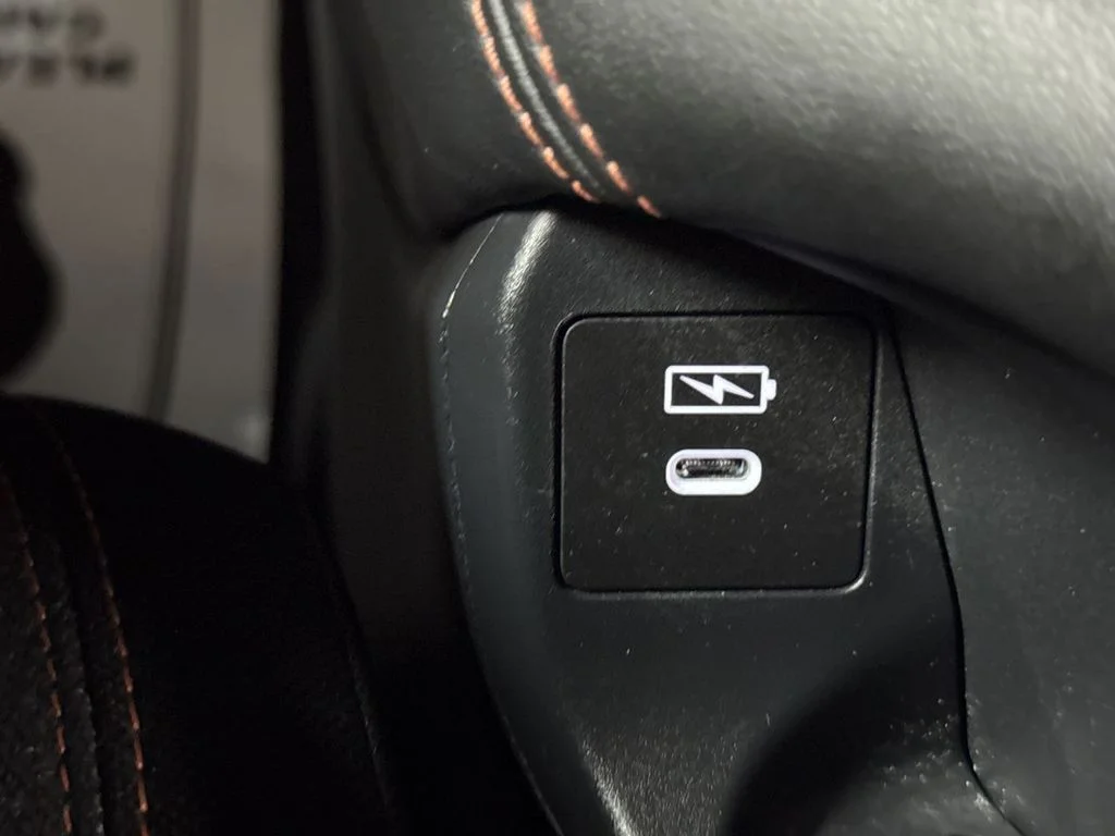 Used 2024 Milano Red Honda Sport image 29