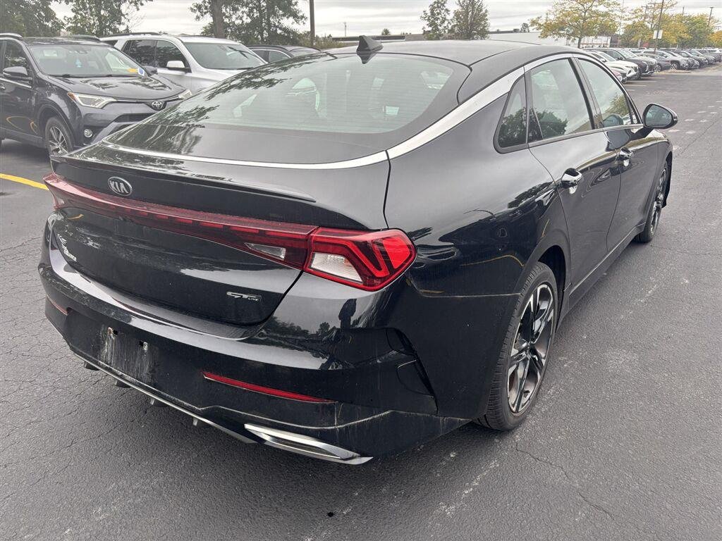 Used 2021 Ebony Black Kia GT-Line image 7