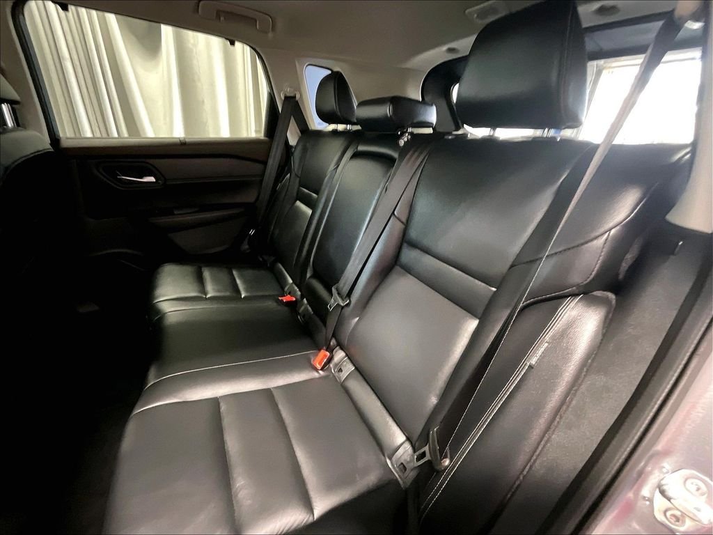 Used 2023 Gray Nissan SL image 14