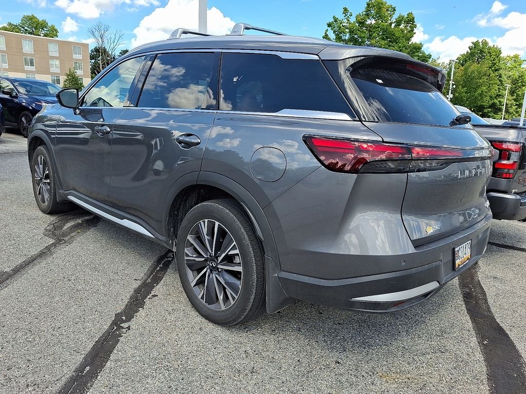 Used 2026 Gray INFINITI LUXE image 5