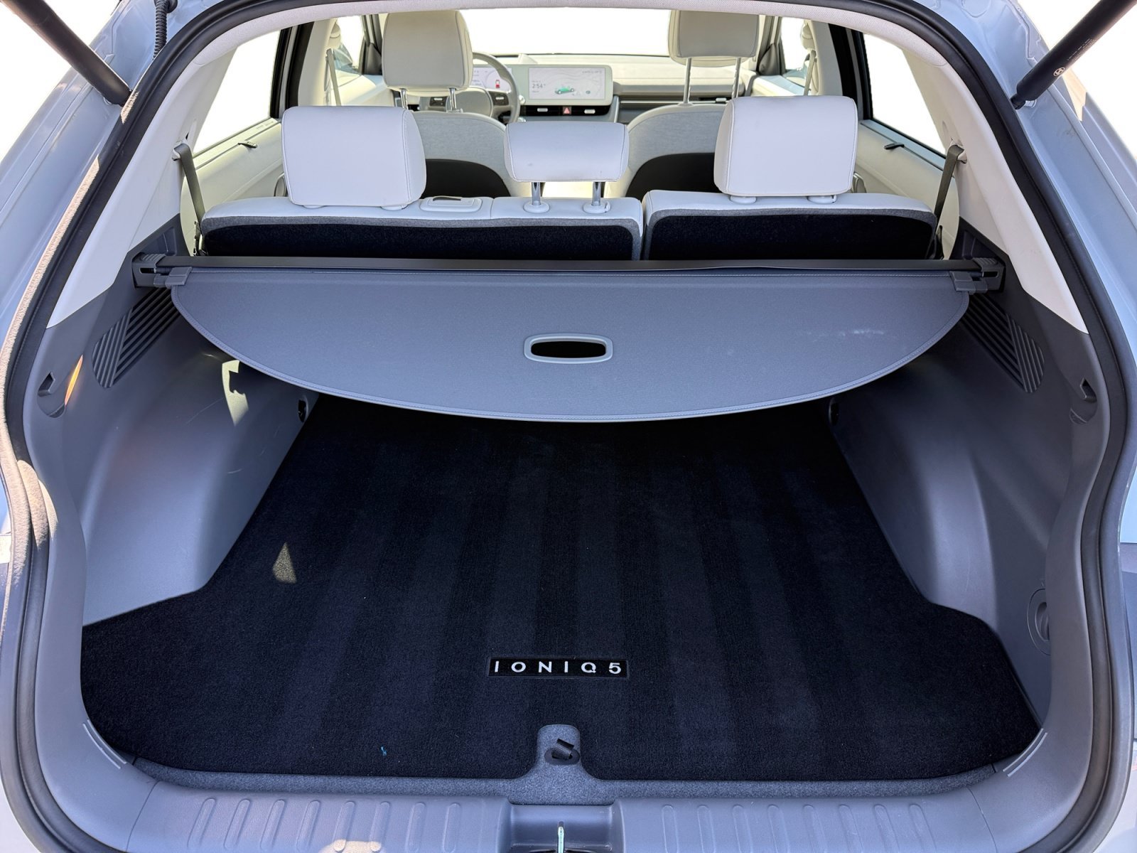 Certified Used 2023 Cyber Gray Hyundai Limited image 17
