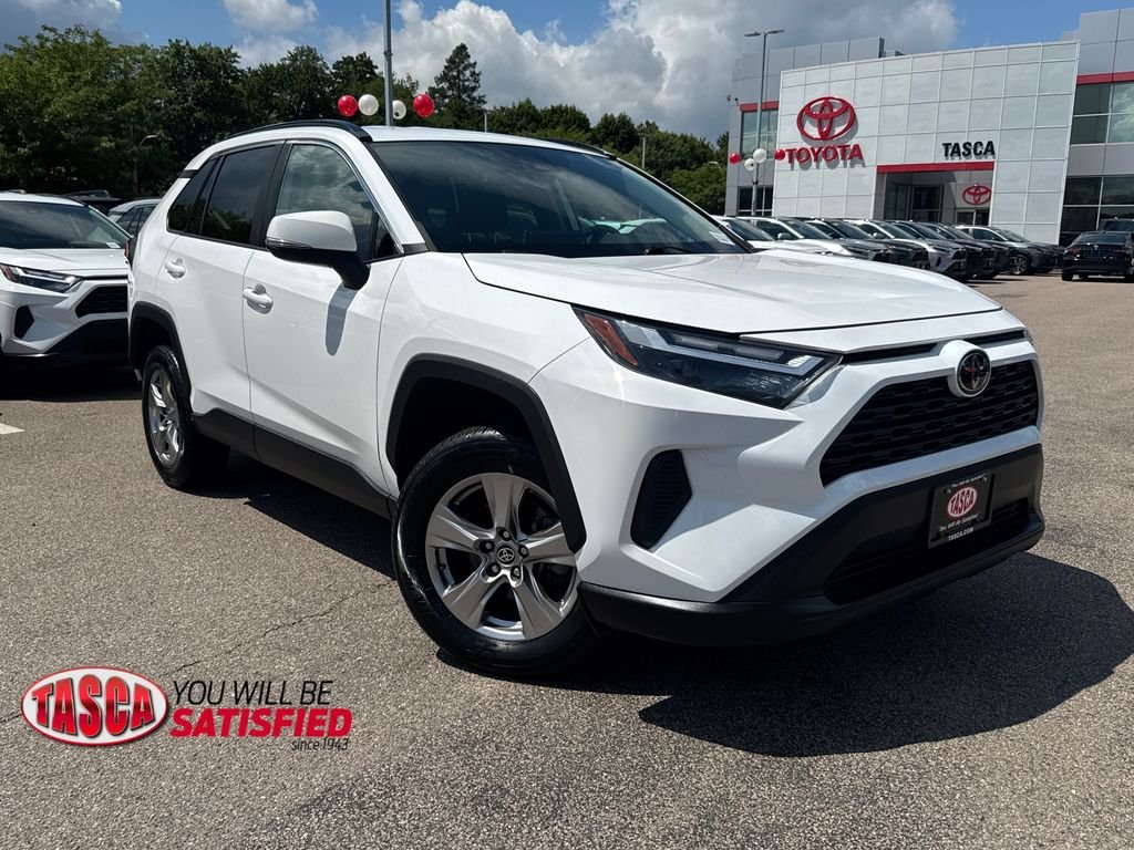 Used 2023 White Toyota XLE image 1
