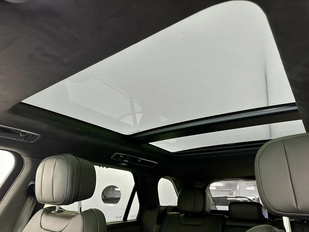 New 2026 Sunset Gold Land Rover Autobiography image 22