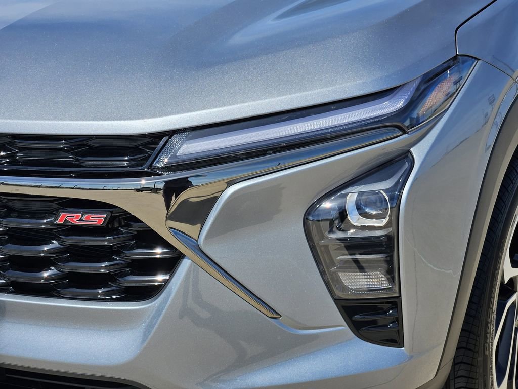 2026 Chevrolet Trax RS - Photo 9