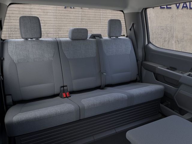 New 2026 Oxford White Ford XLT image 11